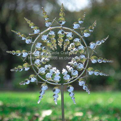 Iron Style Outdoor Sculpture Personalized Alien Crafts Creative Metal Windmill Ornaments