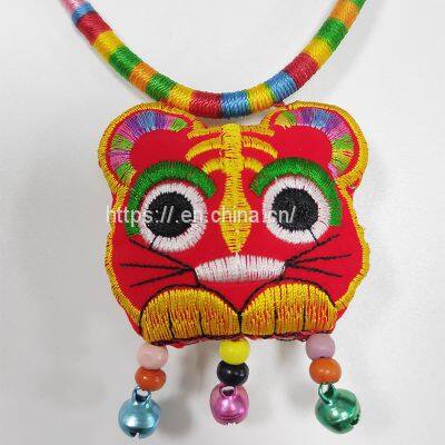 Chinese Traditional Handicraft Cloth Tiger Pendant Handmade Gift photo-3