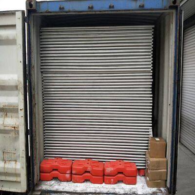 High Quality Hot Dipped Galvanized Steel Wire Farm Fringe for Agriculture and Livestock Protection Long Lasting Farm Fence photo-6