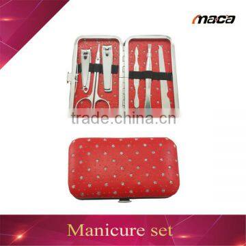 Customized nail cleaning tool