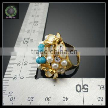 Gold Pearl Ring Designs for Women, 18k Gold Green Pearl Ring photo-2