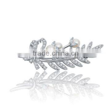 Patinum Plated Stylish Luxury Pearl Leaf Shape Brooch With AAA+ Cubic Zircon Micro Pave Setting for Women and Men