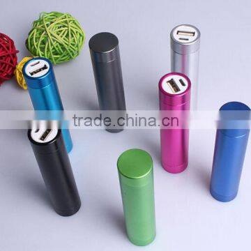 Hot manufacturer price aluminum cylinder power bank mini portable 2600mah power bank