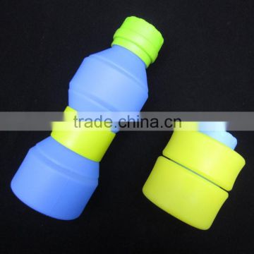 2015 hottest selling easy carry folding silicone water bottle