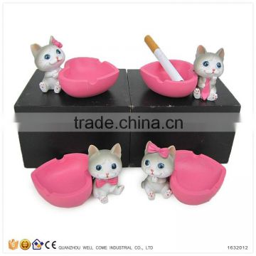 Resin CLovely Pink Cat Statues Fancy Ashtray for Valentine Gifts