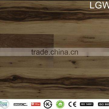 Waterproof durable wood plastic composite floor