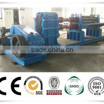 Corrugated palte roll forming machine for container side plate