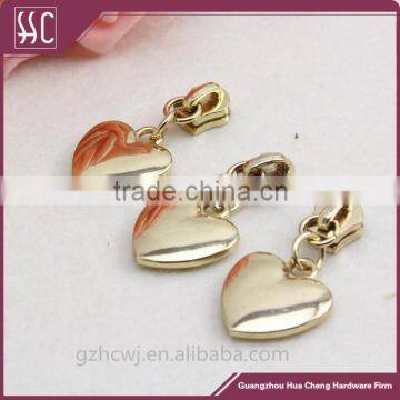 heart shaped zipper puller, gold metal zipper puller,Guangzhou wholesale zipper puller