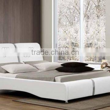 Modern Stylish Cushion White PU Bed (LB1127)