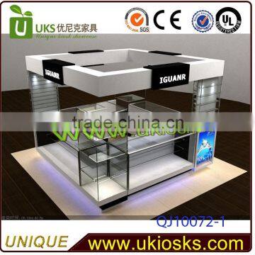 OEM New high quality plexiglass jewelry display