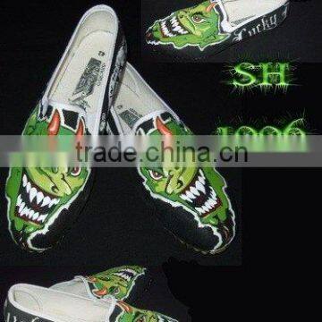 TATTOO SHOES