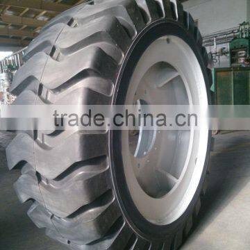 Heavy Duty Machine Solid Loader Tire 23.5-25 Price From Tyre Factory photo-2