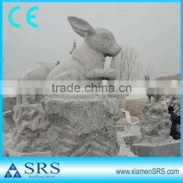 Marble stone rabbit sculpture