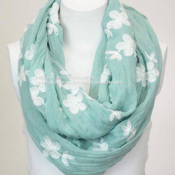 Soft Floral Print Infinity Loop Circle Scarf China Factory