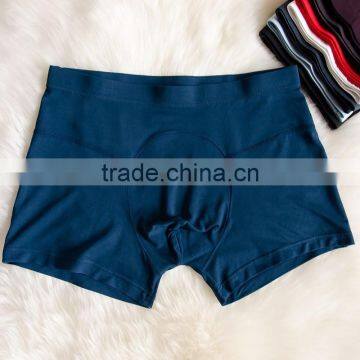 cheap price high qualtiy seamless men boxer