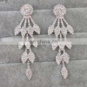 Vintage Long Silver Earrings for Women Crystal Leaf Wedding Earrings for Brides Big Party Earrings photo-2
