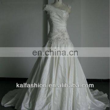 EB2509 Sloping shoulder beading embriodery wedding dress