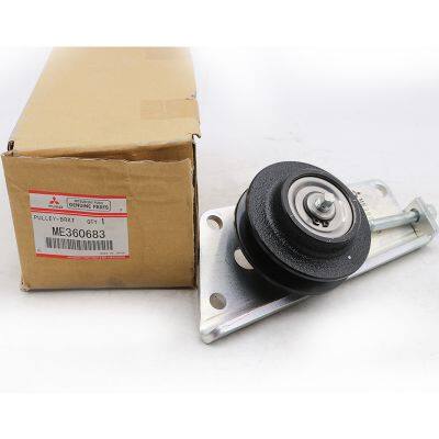 Sany Excavator Accessories Diesel Engine Belt Tensioner Assembly 60076745 for Engine 6d24 Cat Idler Pulley Support Replacement