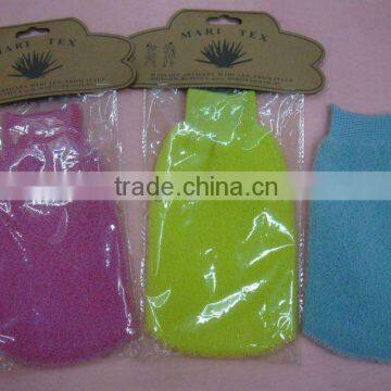 Plastic high hard coarse bath glove scrub glove