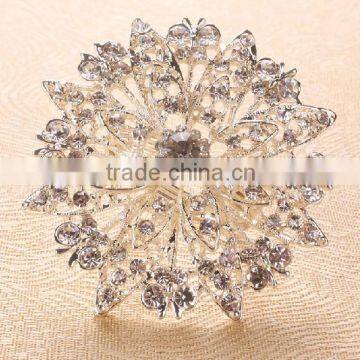 fashionable flower shape crystal metal alloy napkin rings