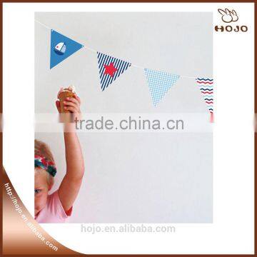 Party decoration paper triangle flag 15cm