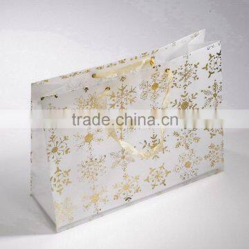 Ribbon handle gift bag