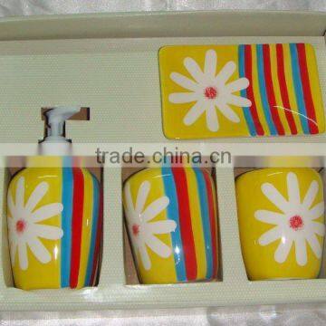 Cheap Price Ceramic Bathroom Set