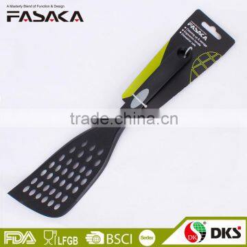TSY006SLT New Design Black Nylon Slotted turner with tied card packing Kitchen Tools