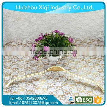 High Quality Wholesale Designed Natural Clolor Wooden Hanger for Wet Clothes With Customized Logo