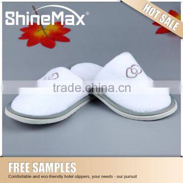 Hotel Amenity Suppliers EVA Closed toe Sole velvet Slippers with Sponge Heels