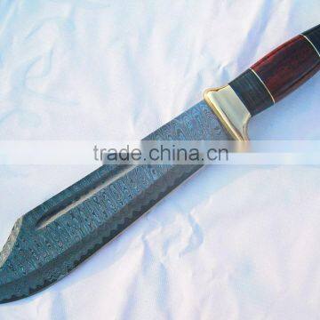 A SNAKE WOOD HANDLE BOWIE KNIFE