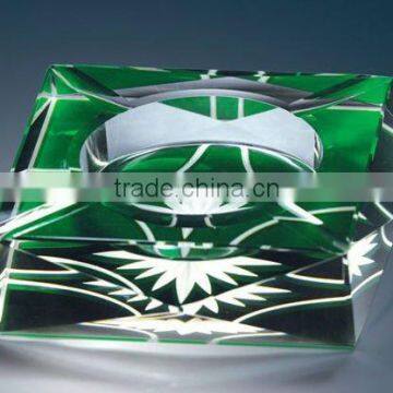 special crystal ashtray,crystal smoking accessory with engraved logo color for bar decorations (R-1019