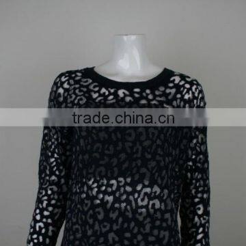 Womens' Round Neck Long Sleeve Pullover Knitted Sweater With Burn Out Print