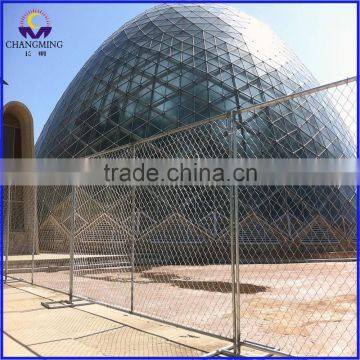 Long services time hot dipped galvanized temporary chain link fence for security