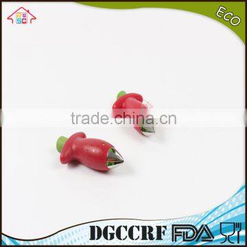 NBRSC Over 10 Years Experience Fruit and Vegetable Plastic Strawberry Corer Kitchen Tool Strawberry Huller Kitchen Fruit Tool photo-3