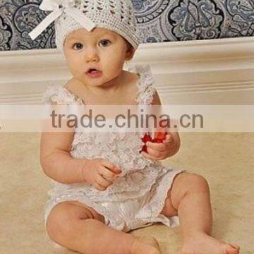 2014 wholesale high quality!Lovely solid beige lace romper with straps for baby girls RO003