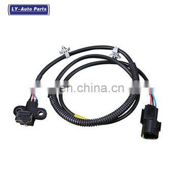 Crankshaft Position Sensor CPS For Mitsubishi MD303649 MD303643 ME202070