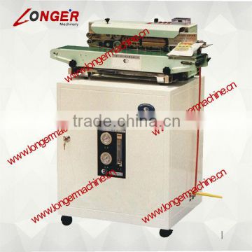 Automatic Nitrogen Filling and Bag Sealing Machine|Snacks bag sealing machine|chips bag nitrogen-filling and sealing machine