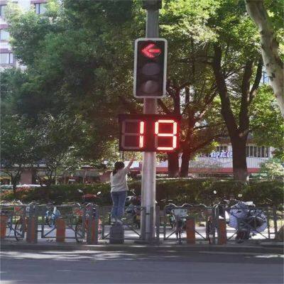 Yulin Traffic Lights and Signal Lights, Installation of jt - 150 Bracket for Pedestrian Crosswalk Traffic Lights