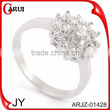 2015 hot new jewelry pave crystal wedding ring silver lady rings