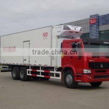 SINOTRUK HOWO refrigerated truck freezer truck for food transportation