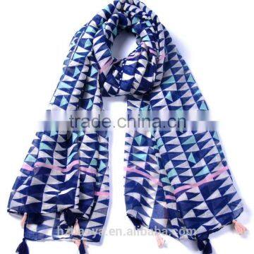 cheap promotional polyester geometry print scarf with tassel