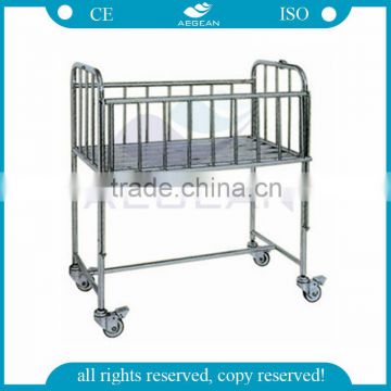 Safe product AG-CB005 Movable stainless steel material medical hospital child bed