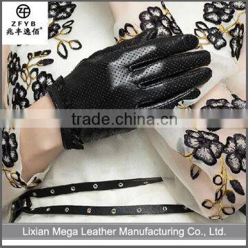 China new design popular Ladies Classic Black Leather Glove