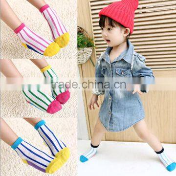 2015 fashion design socks cost-effective young girl sock