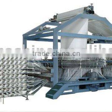 Plastic weaving machine