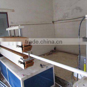 PVC Pipe Extruding Machine/Pipe Producing Line