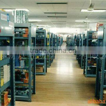 Medium duty steel store shelving