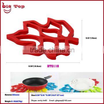 BT0118 Wholesale Leaves Shape Silicone Table Mat Insulating Pat Cup Mat Silicone Pot Holder Silicone Trivet