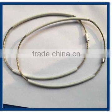 White nylon coated stainless steel wire rope with ring